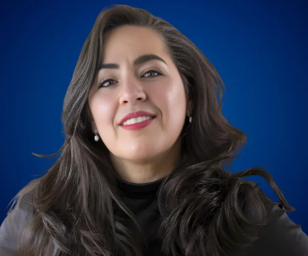Adriana Navarro García — Conferencista de Ventas