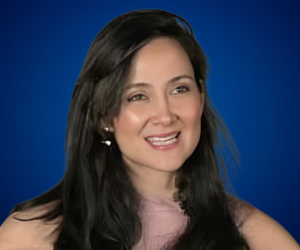 Alejandra Jiméínez — Conferencista en Colombia