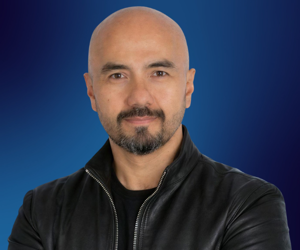 Luis Pérez Martínez — Conferencista de Emprendimiento