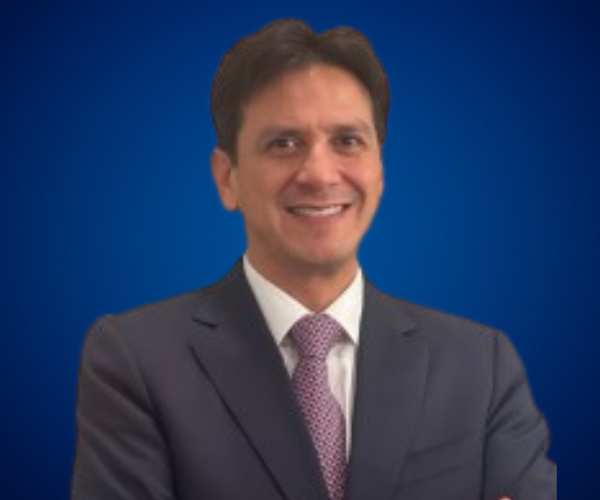 Felipe Jánica — Conferencista de Toma de decisiones empresariales