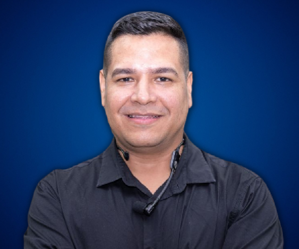 Cikar Soto — Conferencista de Innovación empresarial